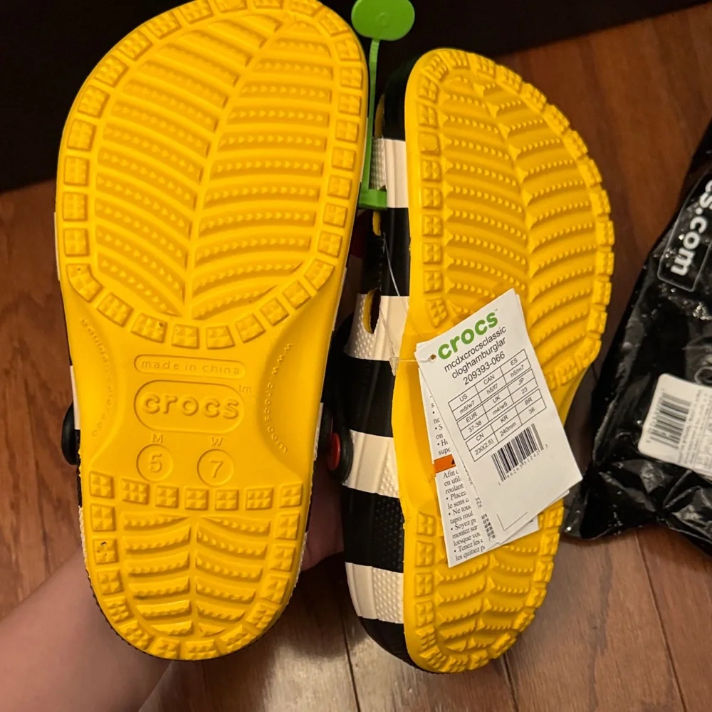 Limited edition McDonald’s‎ Hamburglar crocs